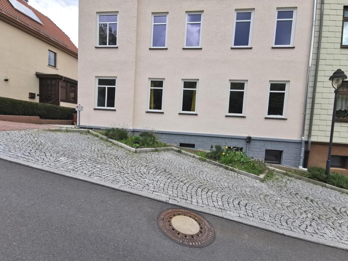 Bohnapartments - Stadtblick Zechenhaus - Balkon - Gratis Parkplatz - Wlan - Sehr Ruhig - Barrierearm Ilmenau Dış mekan fotoğraf